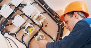 Электромонтаж под ключ от 571 руб в Осинниках - ЭлектроСнн
